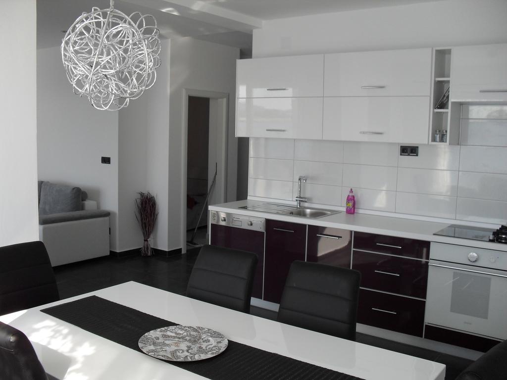 פרימוסטן Apartments Govic חדר תמונה